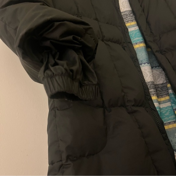 Patagonia Girls Black Long Down Puffer Parka  with Hood Large (12) - Picture 7 of 13